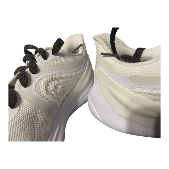 Lululemon White Running Sneakers – Size 9.5 US – New Without Tags (As-Is) - Picture 5 of 9